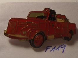 1 Feuerwehr Auto Pompiers Pin (F119)
