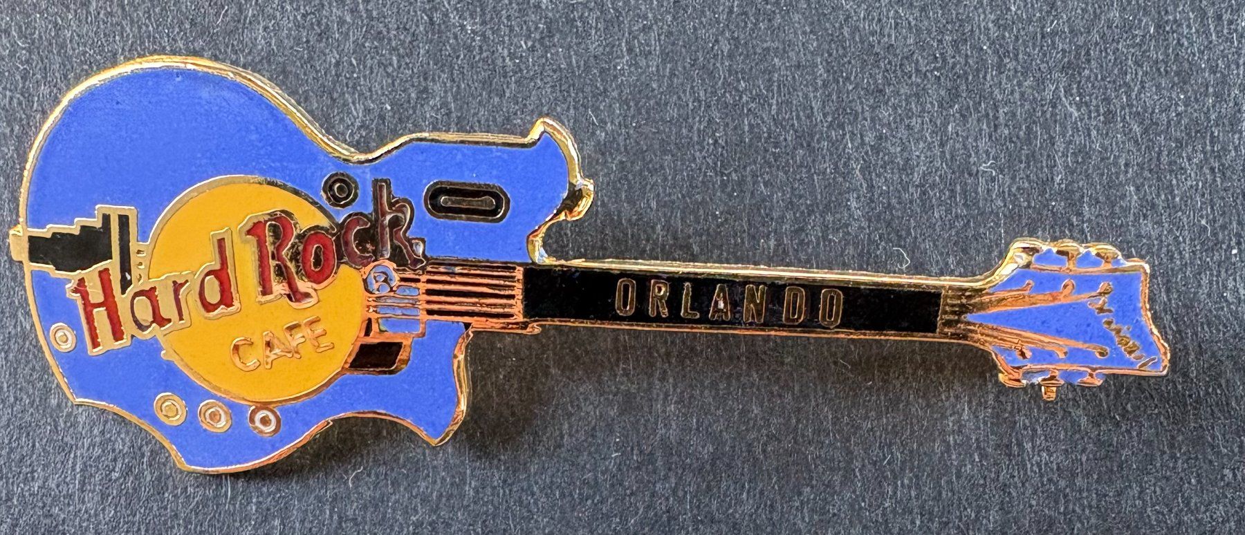 Hard Rock Cafe Placchette & Badge: ANSTECKNADEL HARD ROCK CAFE – Usato da Ostermundigen venduto da wini63