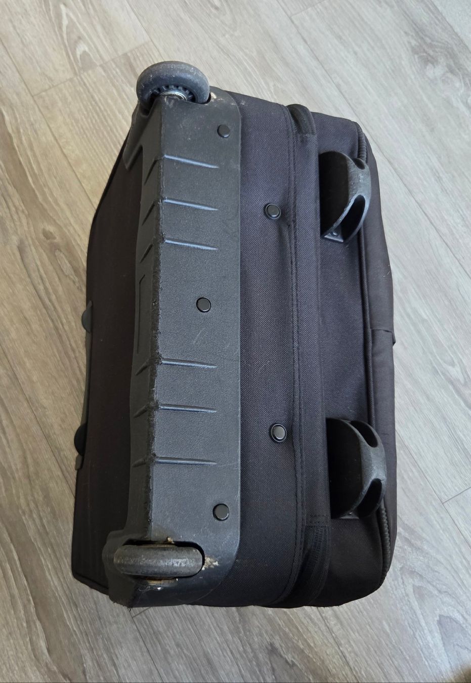 Valigie & Borse: DICOTA Notebook-Rollkoffer Eco Multi Roller – Usato da Trimbach venduto da simple7 6