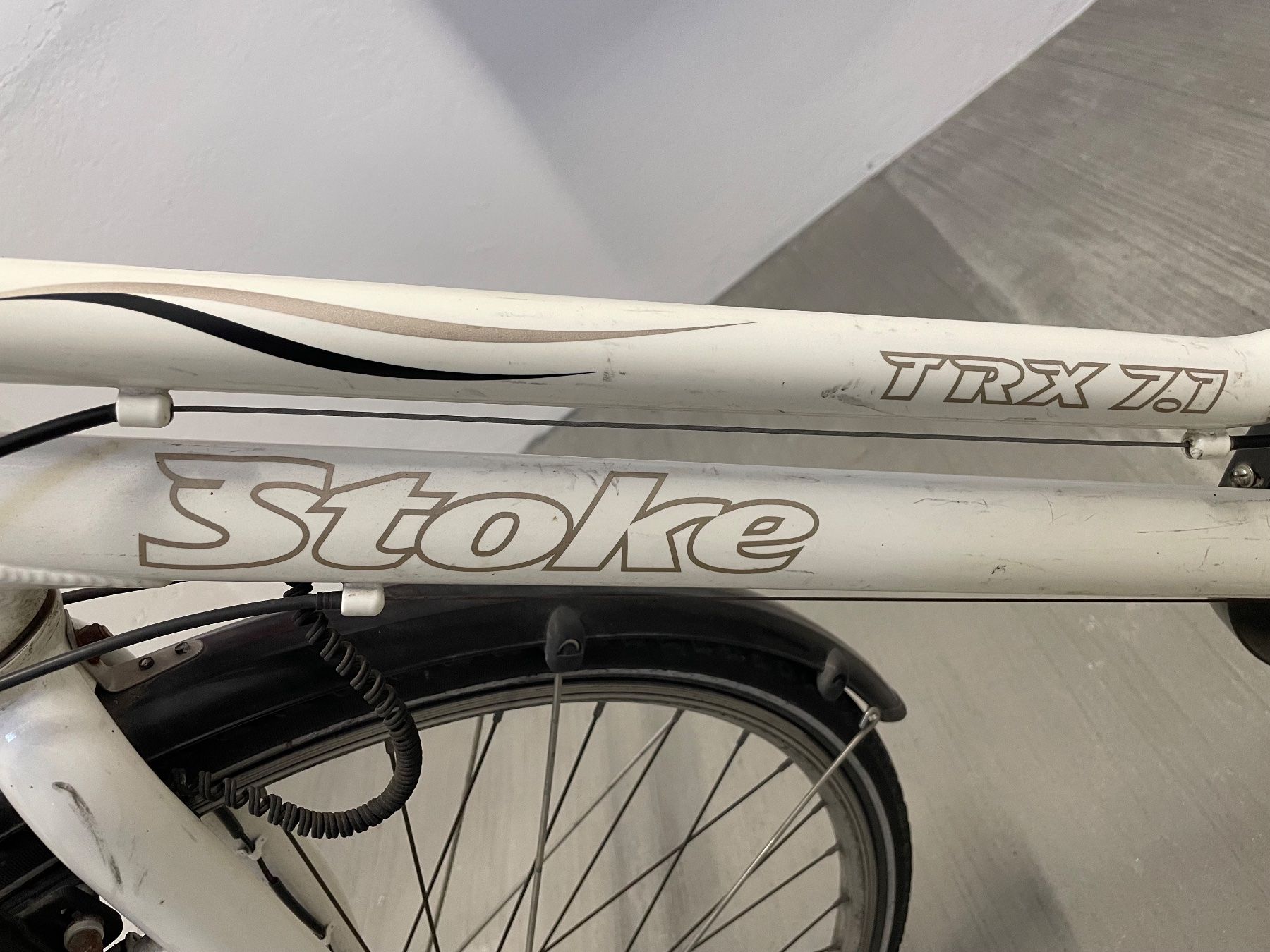 Stoke Vélos: Damenvelo Stoke TRX 7.7 28" – D'occasion à Dietlikon par herein7 1