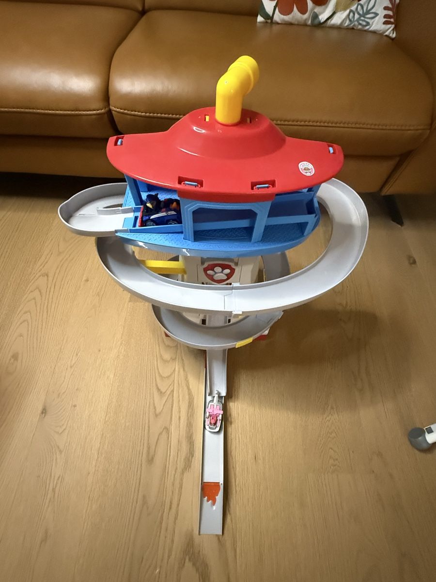 Giocattoli: Paw Patrol Zentrale  – Usato da St. Gallen venduto da gat_kp29 1