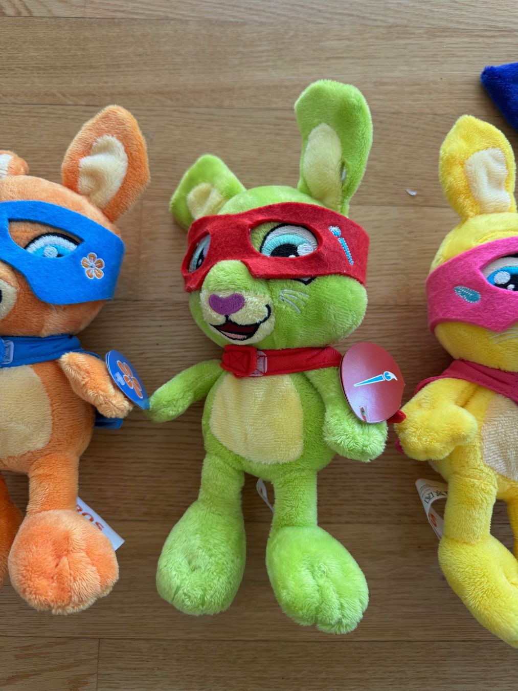 Migros Spielzeuge: Migros Plüsch Osterhasen Sammeln – Gebraucht aus Staufen von MARINTSUM 3