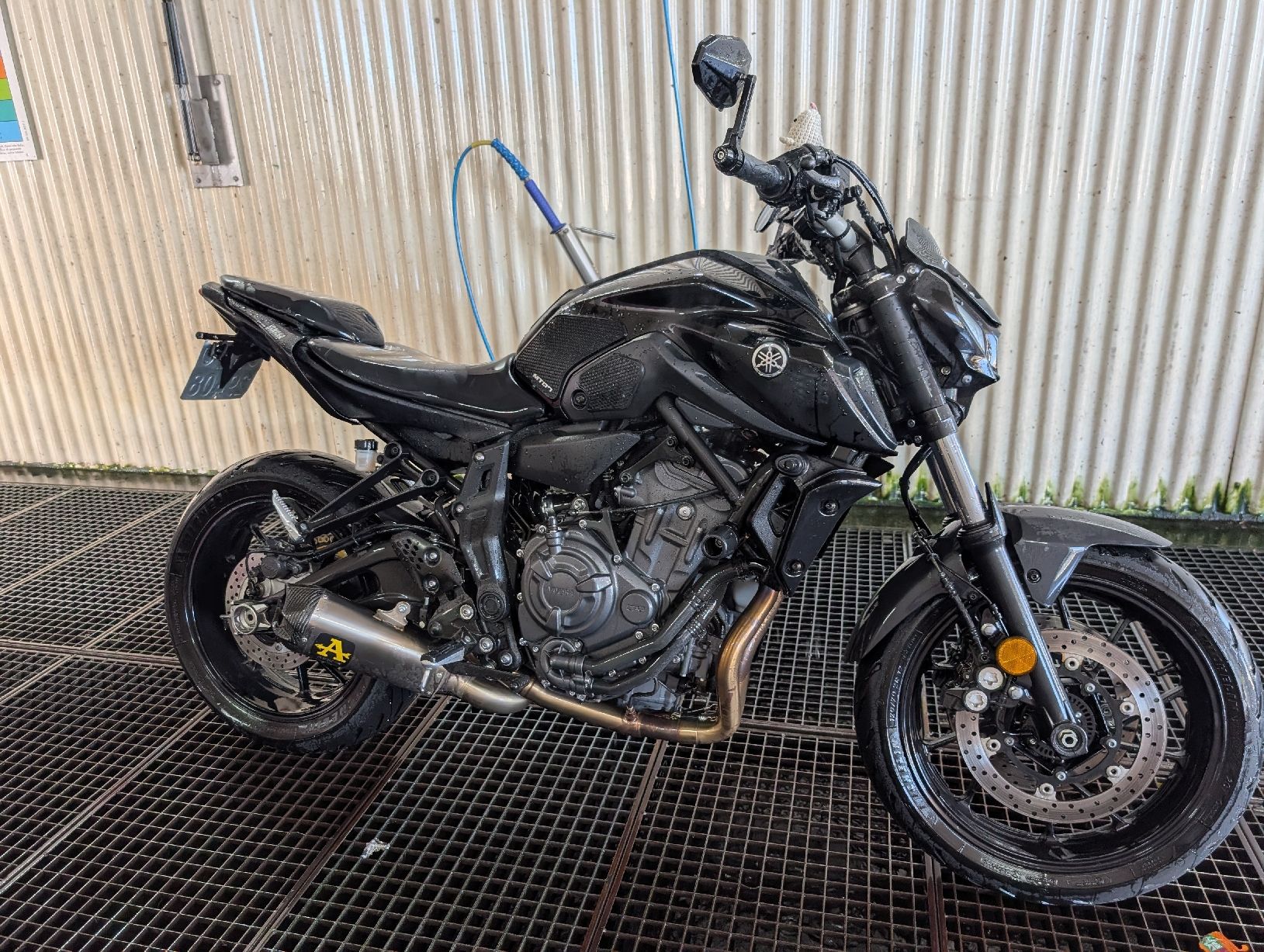 Yamaha Strada: Yamaha MT07 2023(35kw) Arrow. YAMAHA GARANTIE BIS 2028 – Usato da Reinach BL venduto da OwenPoms