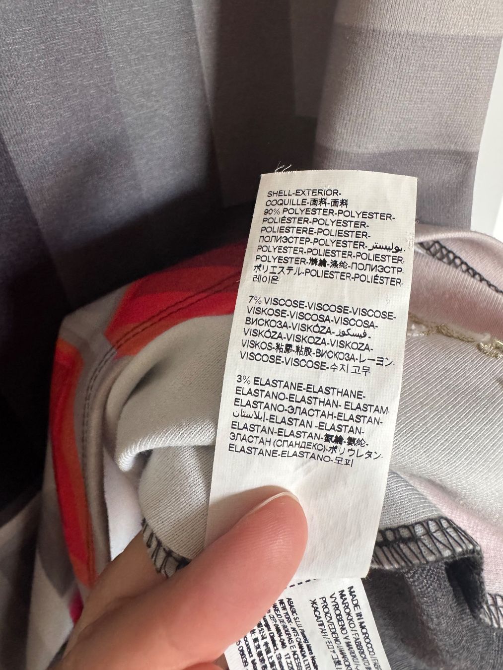 Desigual Kleider: Desigual Etuikleid grau, Grösse XS – Gebraucht aus Aarau von Gulianora 4