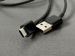 Câble noir de 100 cm USB-A vers USB-C