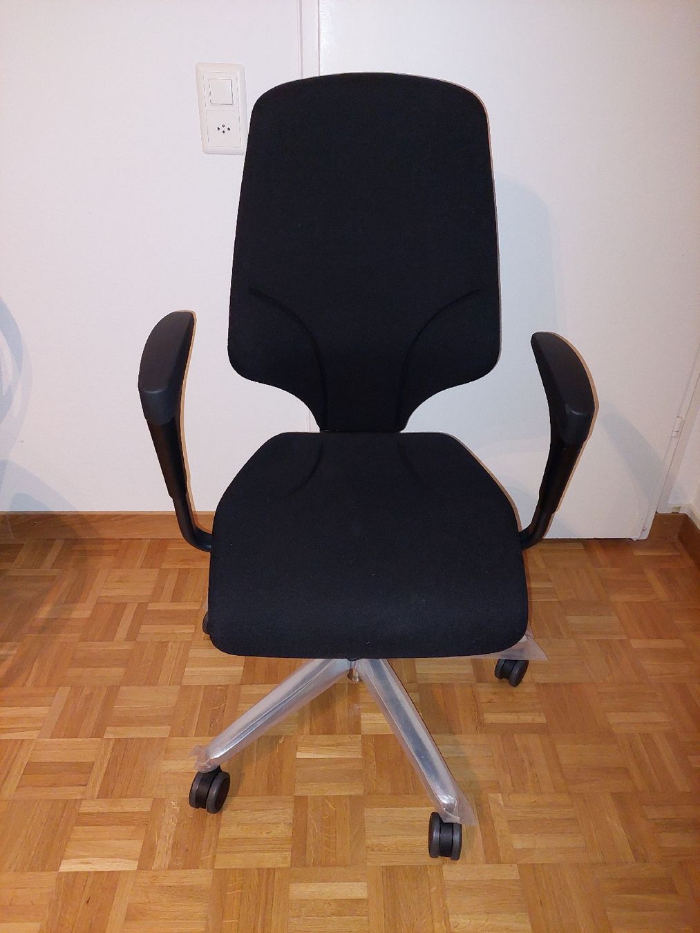 Giroflex Stühle: Giroflex 64 Bürostuhl  – Neu (gemäss Beschreibung) aus Küsnacht ZH von Warcon1