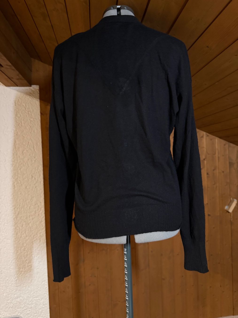 Zadig & Voltaire Giacche: Zadig and Voltaire 100% Kaschmirpulli NP 390.- – Usato da Schattdorf venduto da Remligand 2