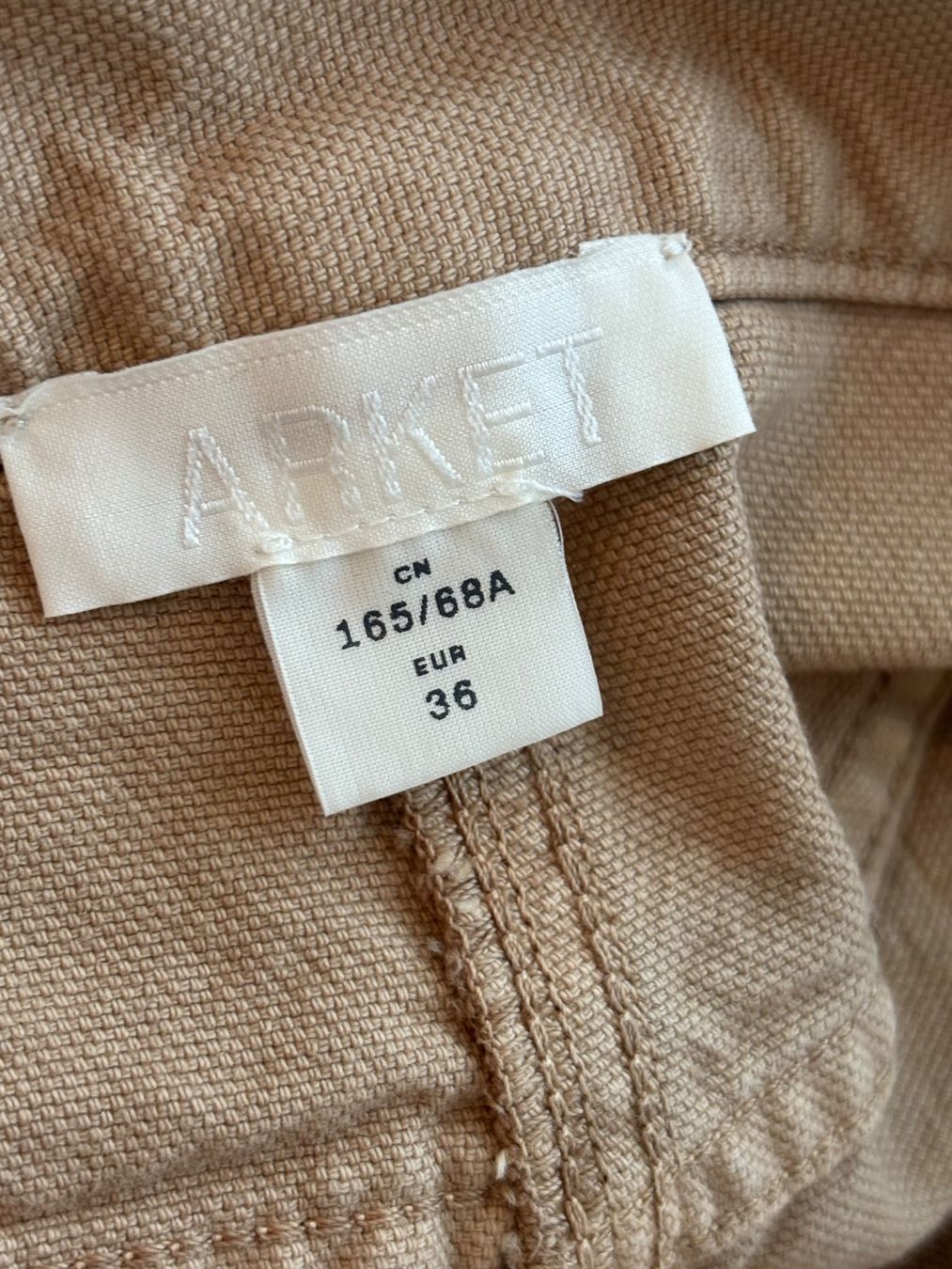 Arket Pantalons: Shorts Arket – Neuf (Voir description) à Winterberg ZH par vanilleinspiration 2