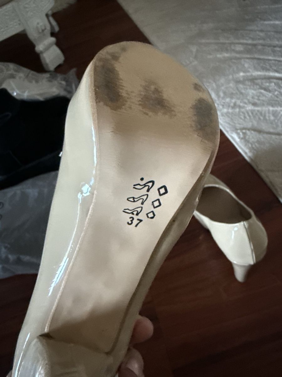 Scarpe da donna: Pumps 37 – Usato da Luzern venduto da chevy7779 3