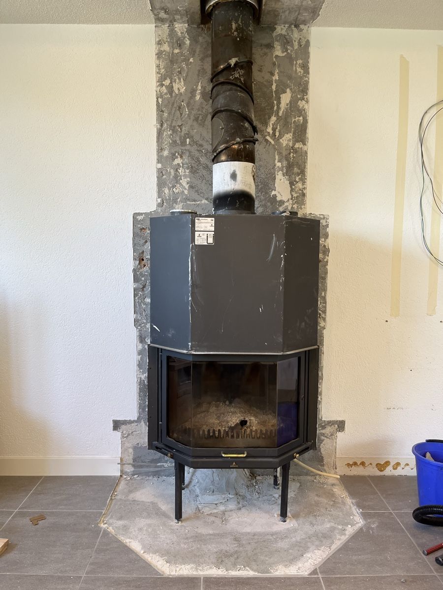 Camini: Cheminée BARBAS 9kW – Usato da Besencens venduto da PPT22 3