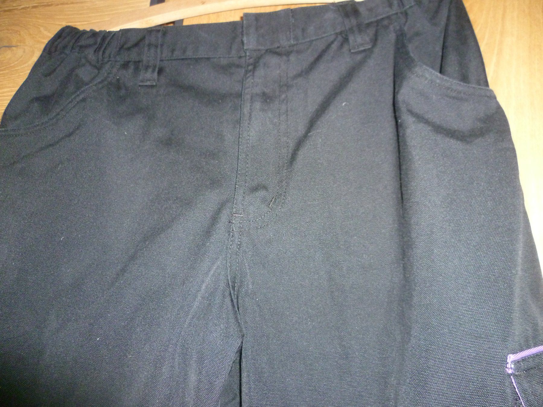 Pantaloni: Hose – Usato da Bargen BE venduto da angel611 1