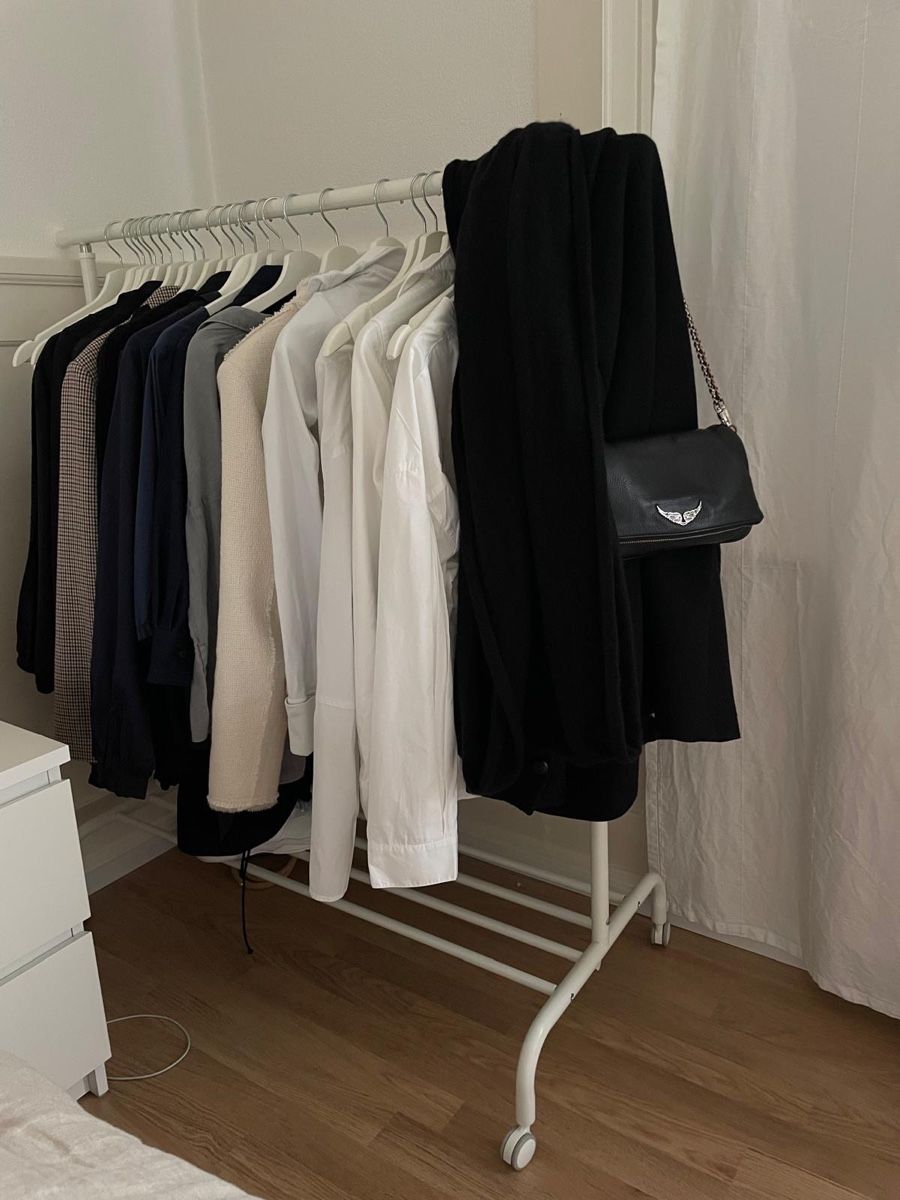 Sonstige Dekorationen & Accessoires: Kleiderstange – Gebraucht aus Jona von yan_sg85