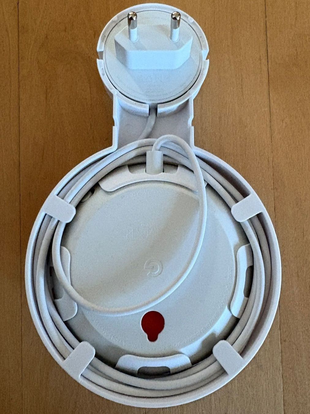Google Lautsprecher: Google Nest Mini 2nd generation white + wall mount – Neu (gemäss Beschreibung) aus Adliswil von fashionholic 2
