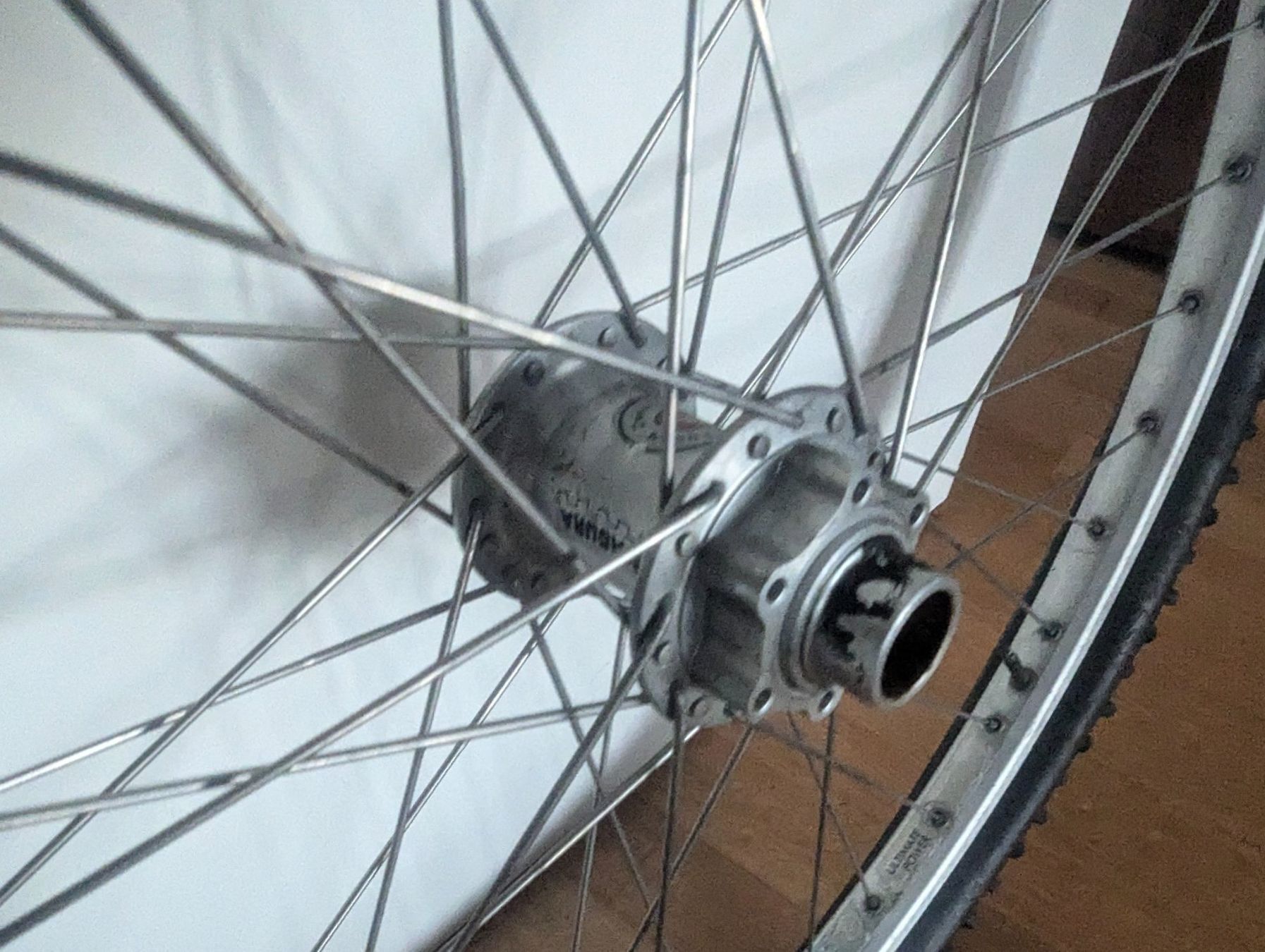 Pneumatici & Ruote complete: Downhill-Laufradsatz 26 Zoll – Usato da Kriens venduto da tan_59k2 2