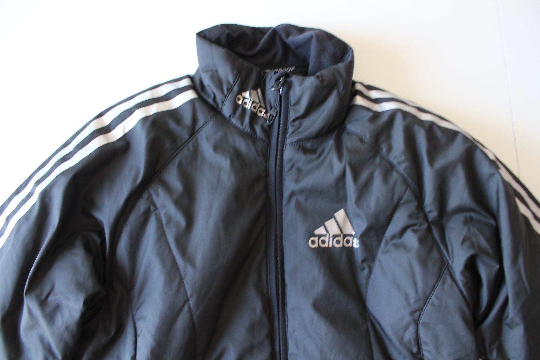 Adidas Giacche: Veste Adidas Climyproof climawarm  t. 36 – Usato da Peseux venduto da Gilloss 2