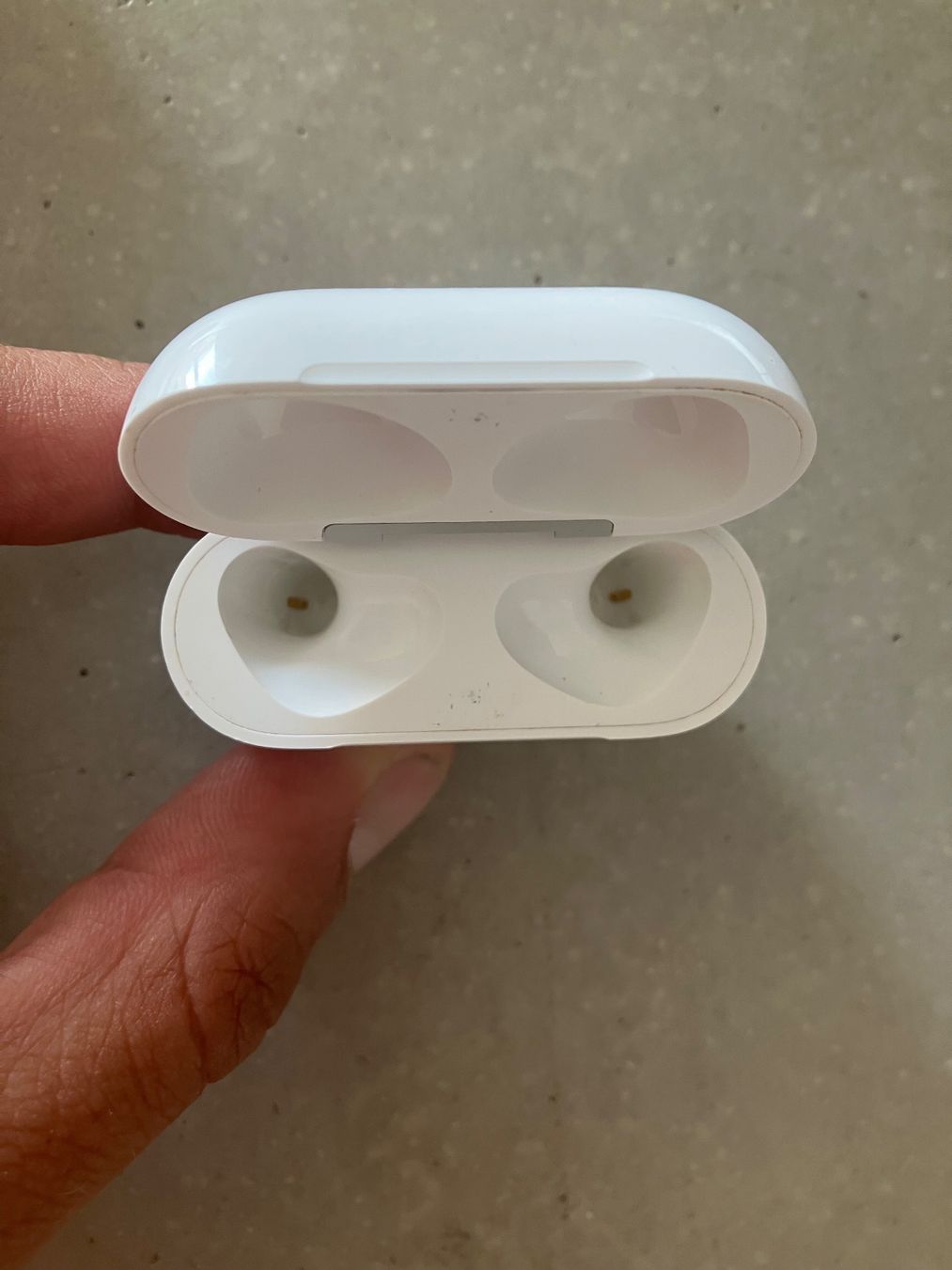Apple Cuffie: Apple AirPods 3 – Usato da Lausanne venduto da mr.v 3
