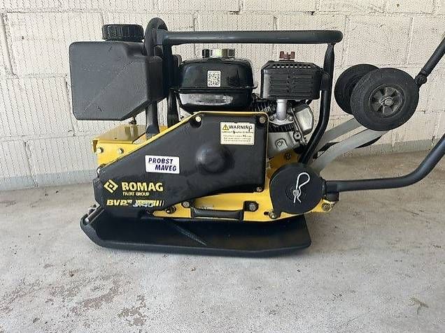 Escavatori: Bomag Profi Vibroplattte Bagger Stampfer Baumaschine – Usato da Biel venduto da Baubet72 1