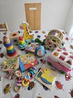 Babyspielzeug, teils neu, teils gebraucht