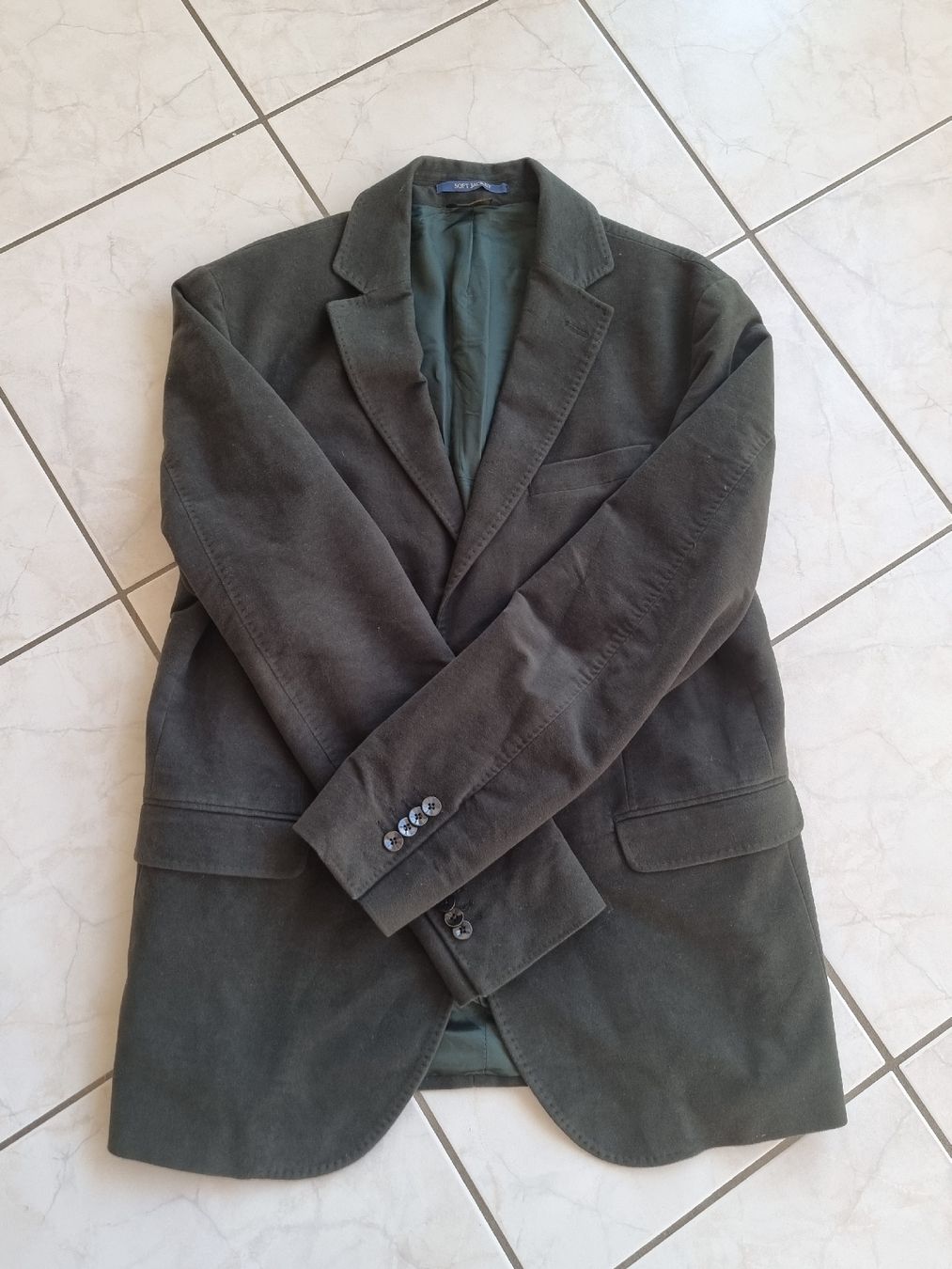 Massimo Dutti Giacche: Elegant Massimo Dutti Men's Blazer - Perfect style – Usato da Rolle venduto da Groovytrain 1