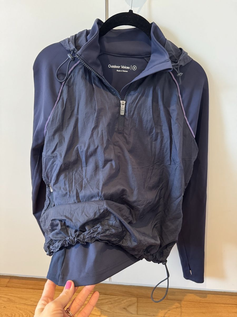 Giacche: Outdoor Voices Jacket - Navy (Size M) – Nuovo (secondo la descrizione) da Küsnacht ZH venduto da lia_lf7y 6