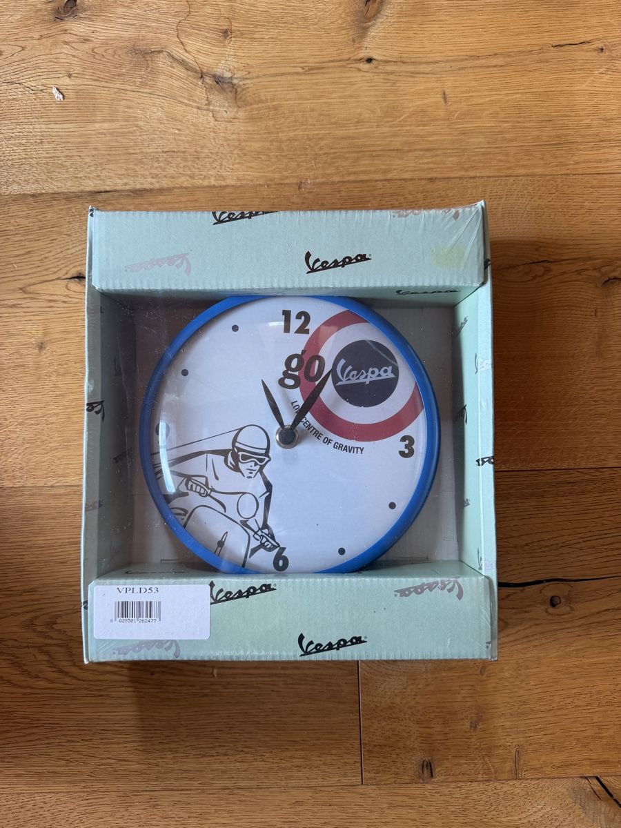 Vespa Orologi: Originale Vespa Uhr neu – Nuovo e nell'imballaggio originale da Summaprada venduto da Kesslerjohann