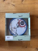 Originale Vespa Uhr neu