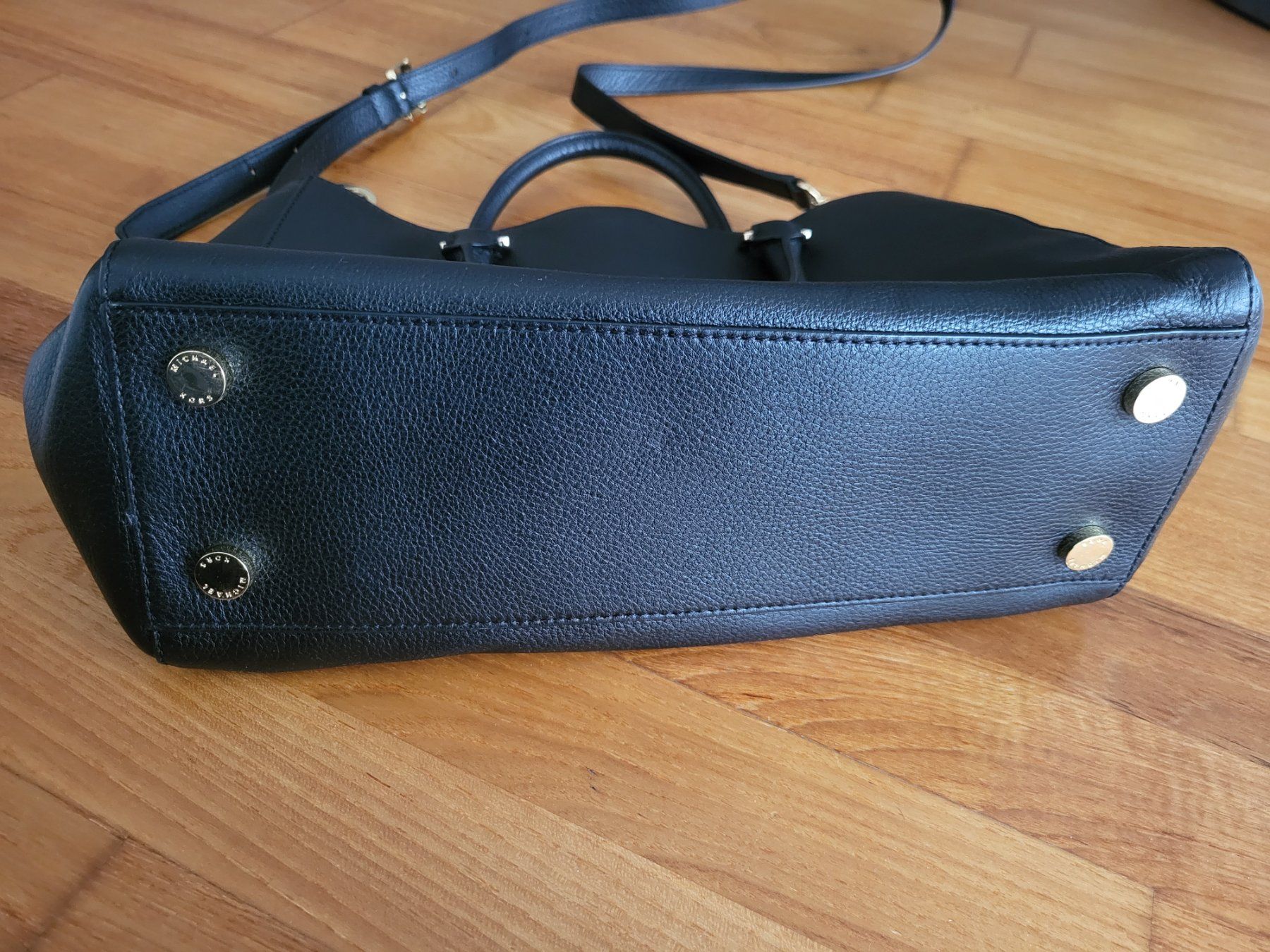 Michael Kors Borse da donna: Michael Kors Handtasche schwarz – Usato da Eschlikon TG venduto da sas137 4