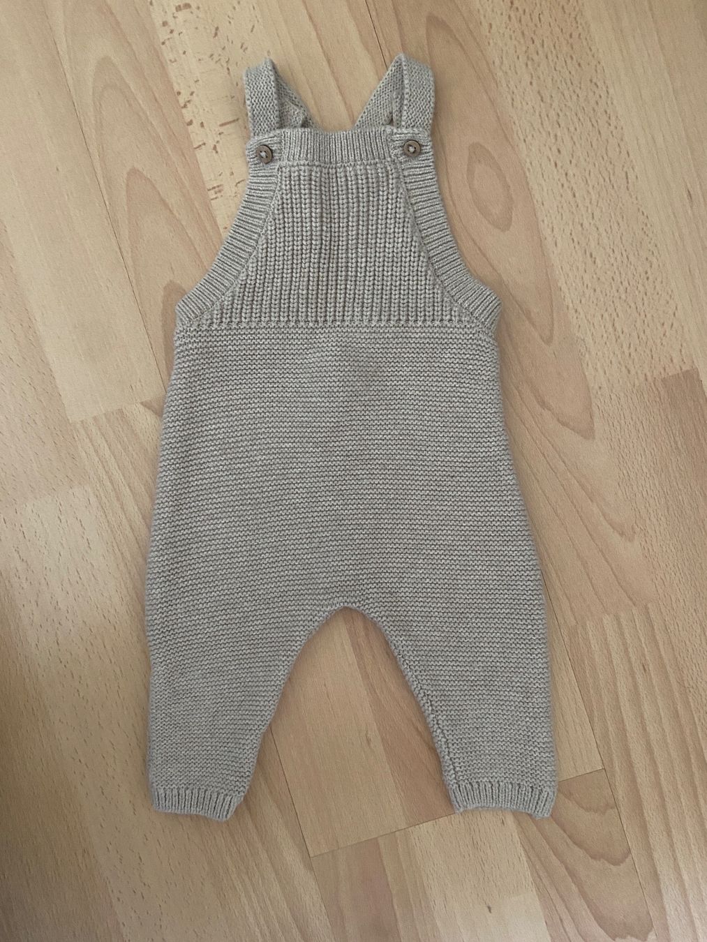 Lotti & Set di vestiti: Babyhosen Set, Grösse 62-86 – Usato da Kloten venduto da zizibru 1
