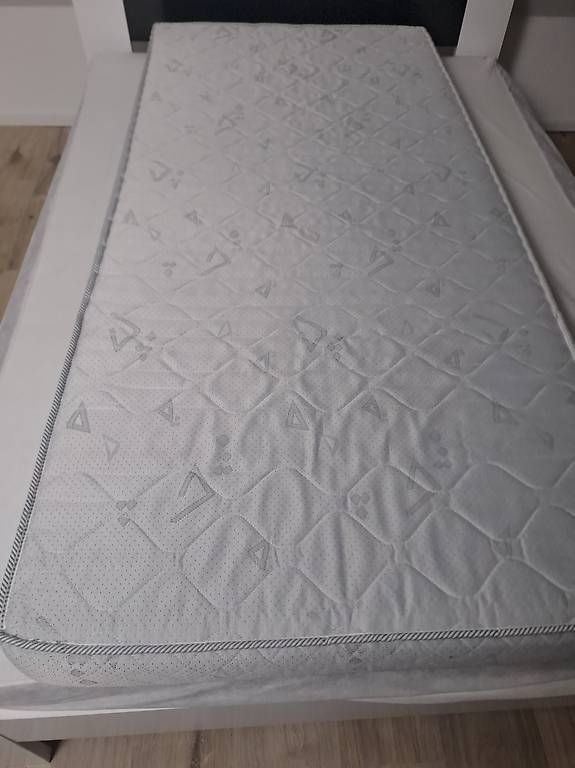 Materassi: Matelas – Usato da Bellerive VD venduto da tak_vz68