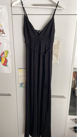 schwarzes Maxikleid, Gr. 38,