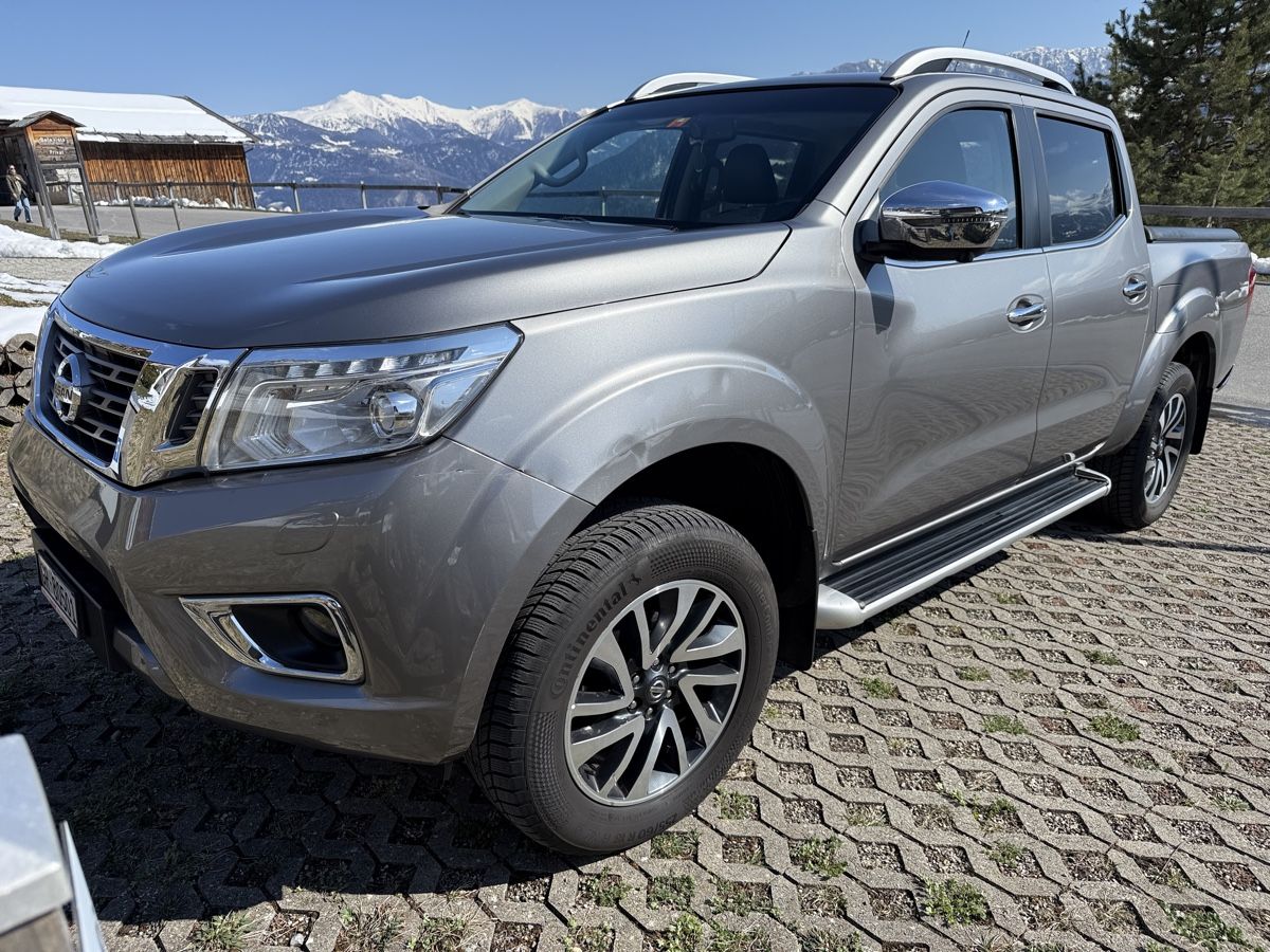 Nissan Nutzfahrzeuge: Nissan Navara Double Cab 2.3 dCi 4x4 Automatik, Top! – Gebraucht aus Fidaz von ikin81 4