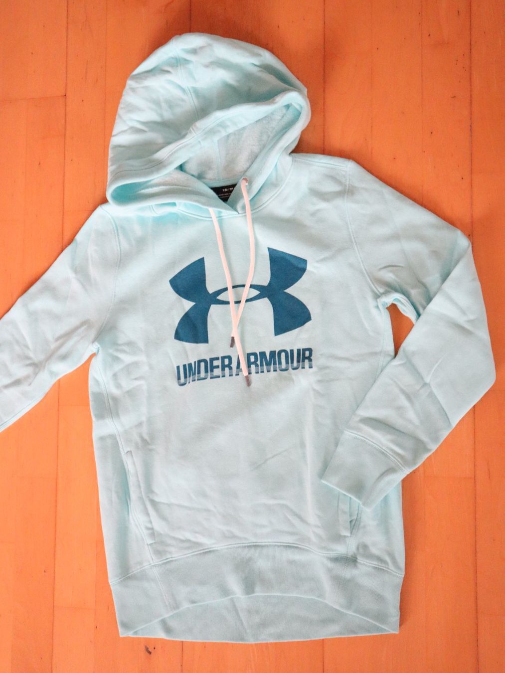 Under Armour Maglioni & Felpe: Hoddie / Pullover, Under Armor, Gr. XS / S, Neu – Nuovo (secondo la descrizione) da Wattwil venduto da diamant1 3
