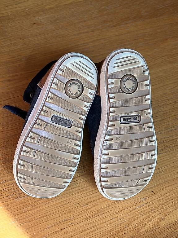 Scarpe per ragazzi: Primigi Winterschuhe Grösse 26 – Usato da Bern venduto da randi47 1