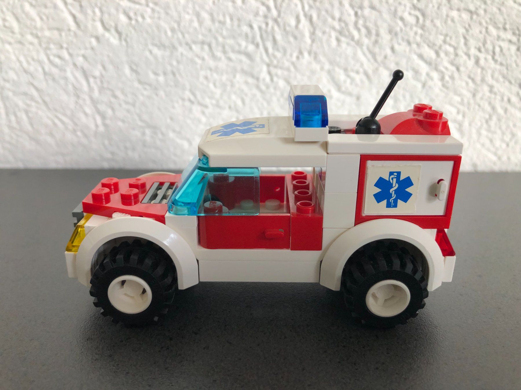 Lego Giocattoli: LEGO Polizei und Notarzt – Usato da Dübendorf venduto da Digitalxs 1