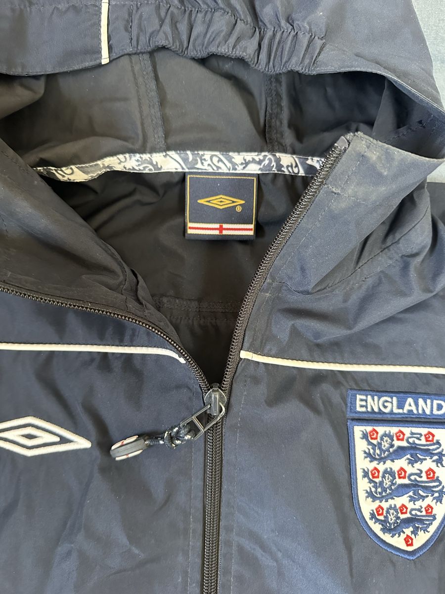 Umbro Giacche: ENGLAND REGENJACKE – Usato da Ennetbaden venduto da kloter6 2