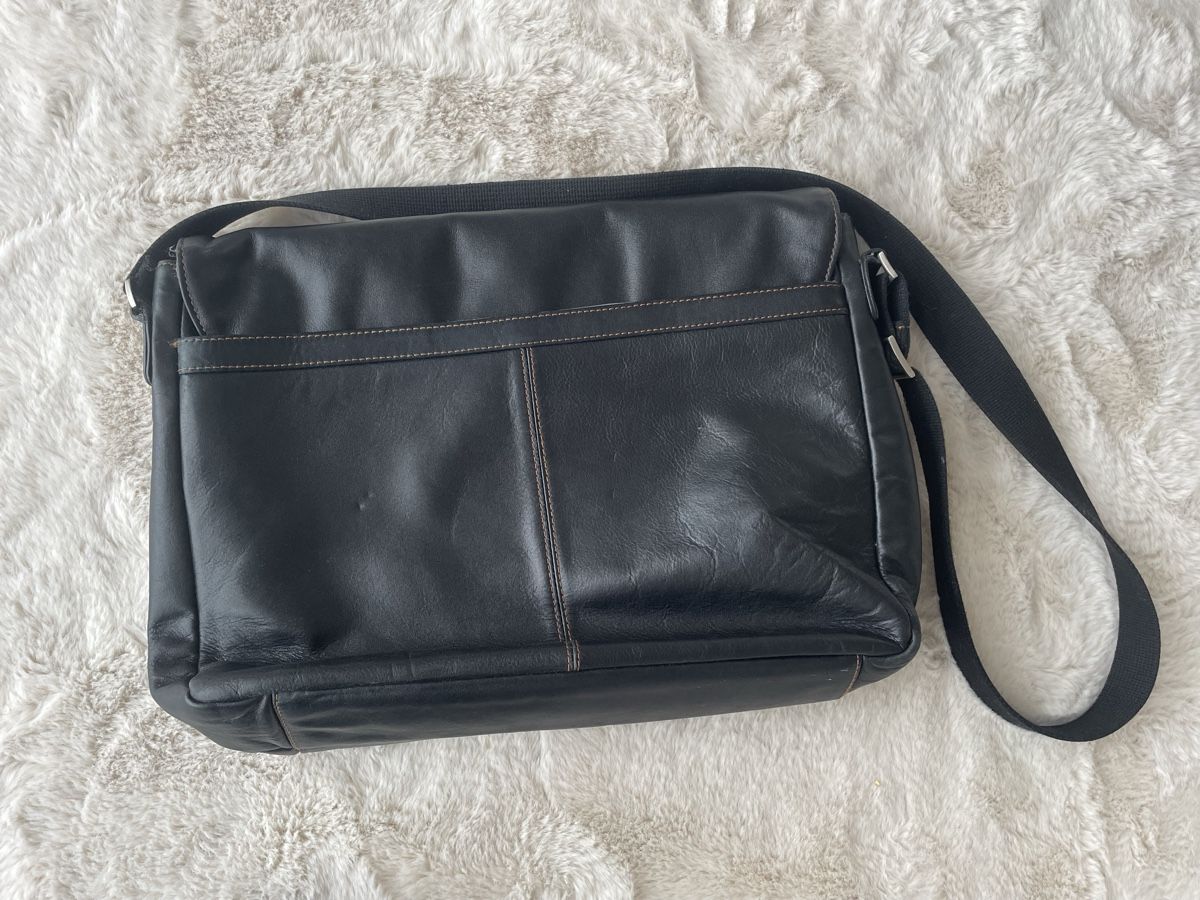 Taschen: Laptoptasche – Gebraucht aus Wollerau von phimasado 1