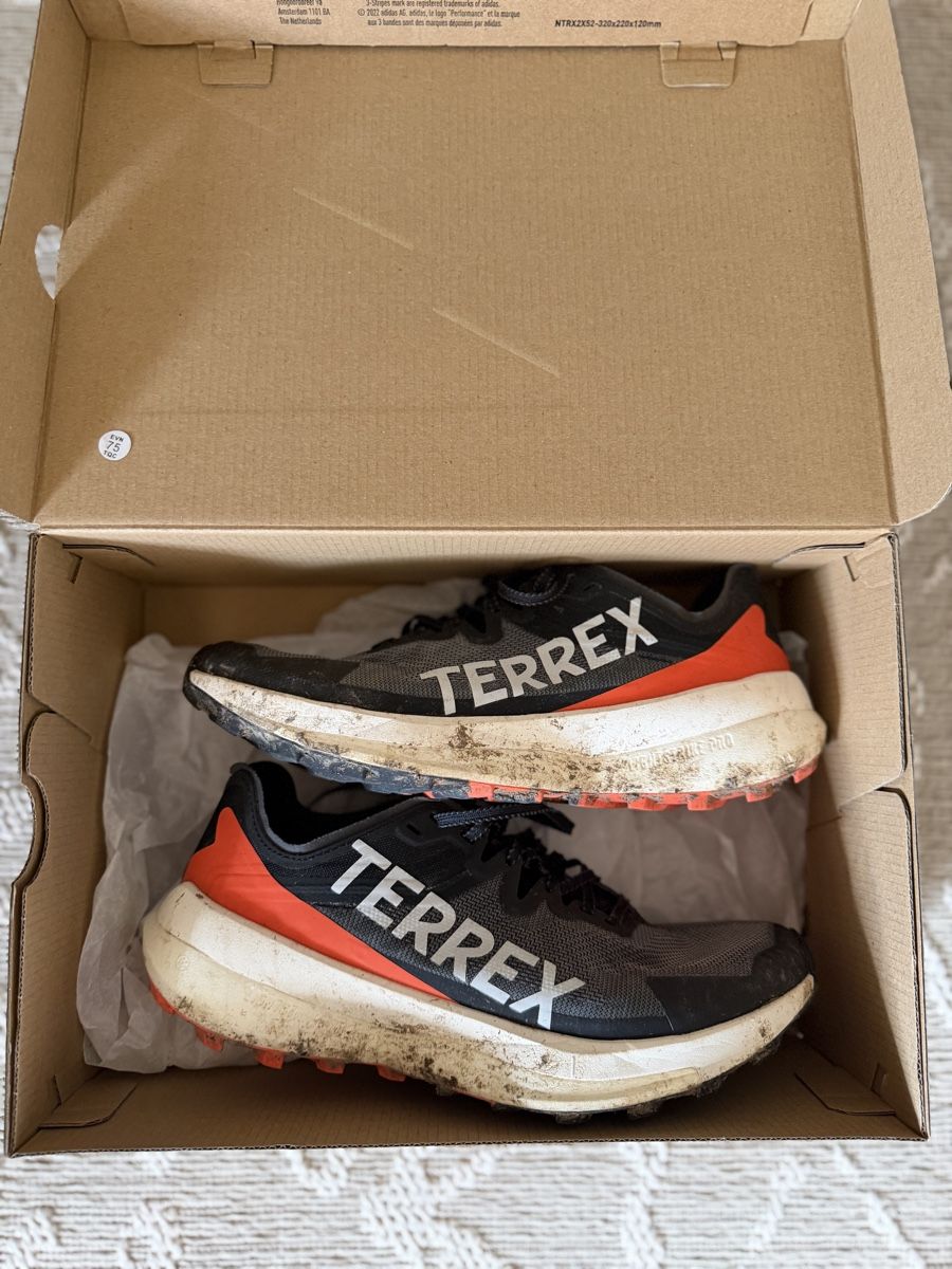 Adidas Scarpe da uomo: Adidas Agravic Speed – Usato da Wollerau venduto da Loriscapirossi