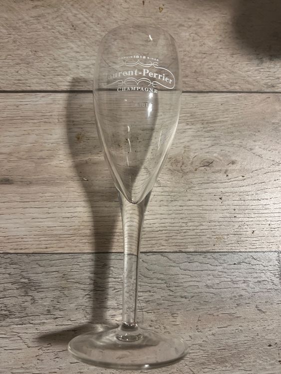 Flutes Champagner Gläser 24St 1dl von LaurentPerrier Kaufen auf Ricardo