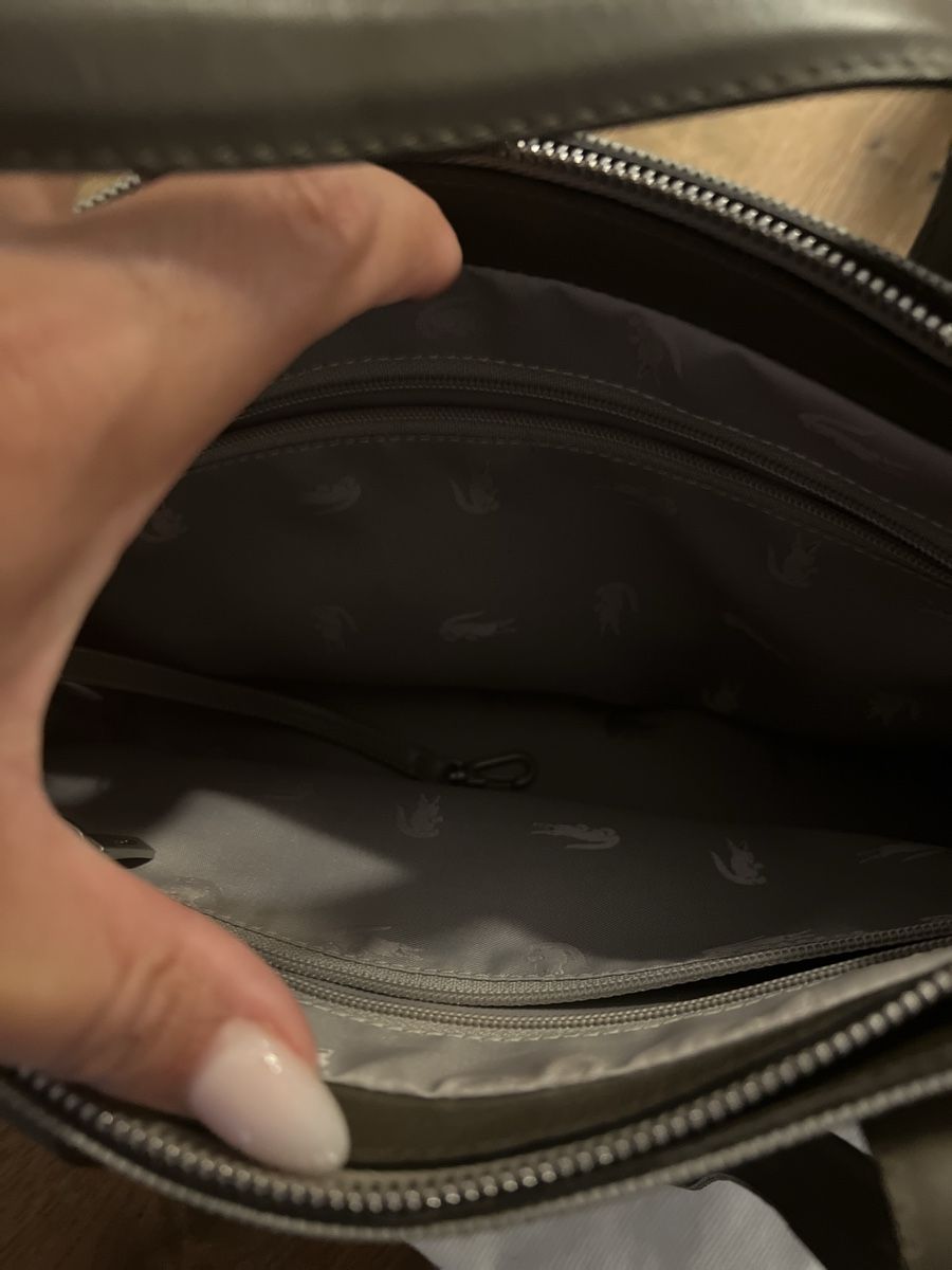Lacoste Taschen für Damen: Lacoste Handtasche grau neuwertig – Neu (gemäss Beschreibung) aus Igis von nonni09 3