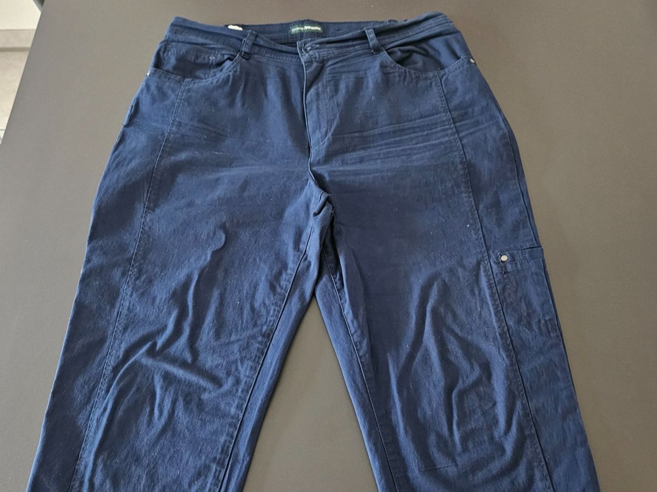 Hosen: Hose SONJA dunkelblau Grösse 42 – Gebraucht aus Weinfelden von heibo02
