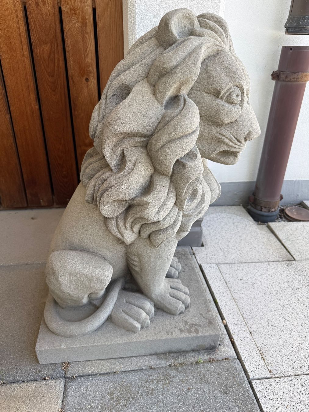 Sculture & Statue: Steinsitzender Löwe 2 Stück (Sandstein) – Usato da Schindellegi venduto da Haru5 1