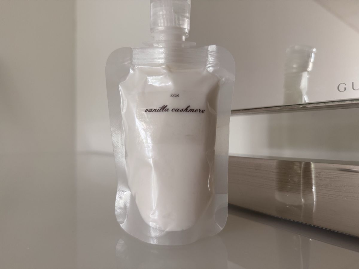 Idratazione: 50ml EOS - Vanilla Cashmere Abfüllung – Nuovo (secondo la descrizione) da Riehen venduto da IMMest.1994 1