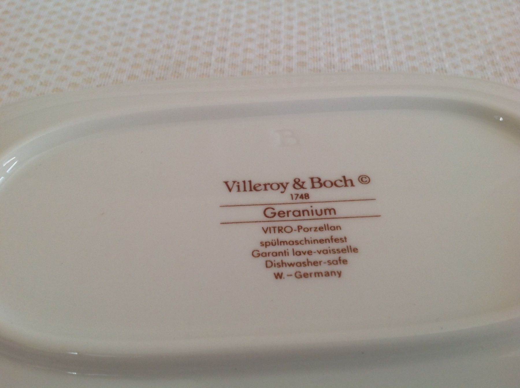 Villeroy & Boch Piatti di portata: Villeroy & Boch - Geranium - plat 23x14 cm – Usato da Sion venduto da accroshoes 3