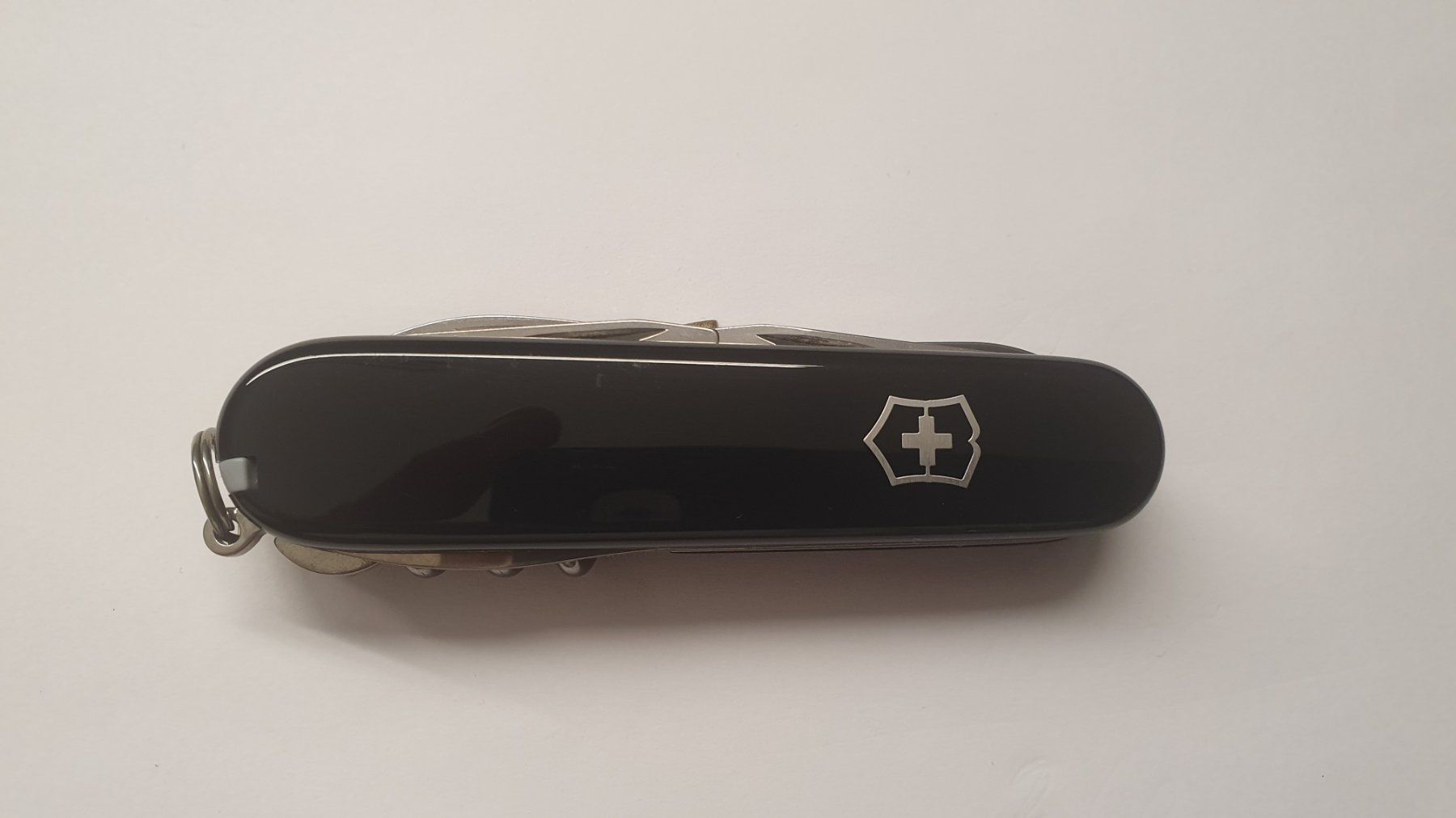 Victorinox Couteaux de poche: 4 Victorinox Sackmesser mit Logo – Neuf (Voir description) à Härkingen par MarianneSi