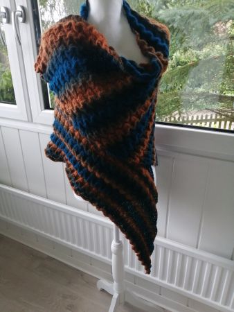 Schultertuch gestrickt, Grösse: 200x75cm, 100% Merino