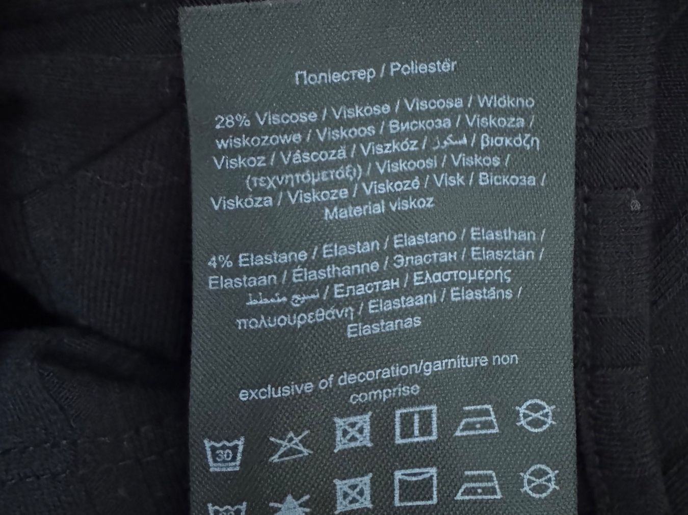 Pullover & Sweatshirts: Vera Moda Langarmshirt, Gr. M, Schwarz – Neu (gemäss Beschreibung) aus Niederhasli von Erwied 3