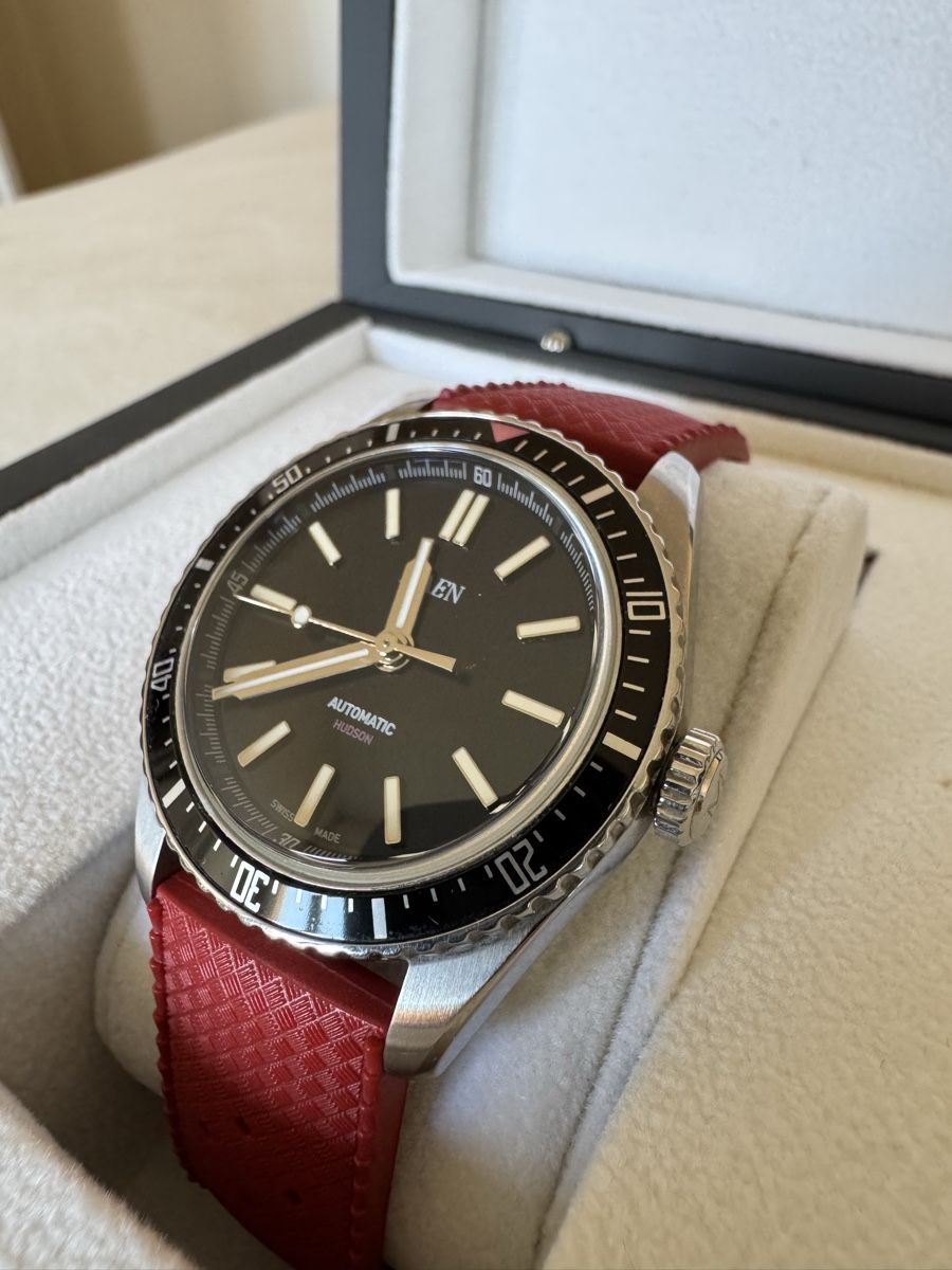 Maen Orologi: Maen Hudson 38 Automatic No Date - Jet Black – Usato da Bern venduto da CheetahPaw 3