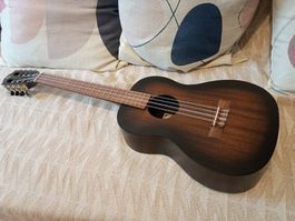Bariton Ukulele 8-saitig VX-1/B8-CB von Baton Rouge