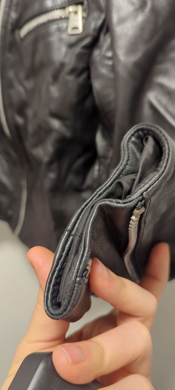 Mango Giacche: Black Genuine Leather Biker Jacket Mango – Usato da Zürich venduto da vik_r9fn 2