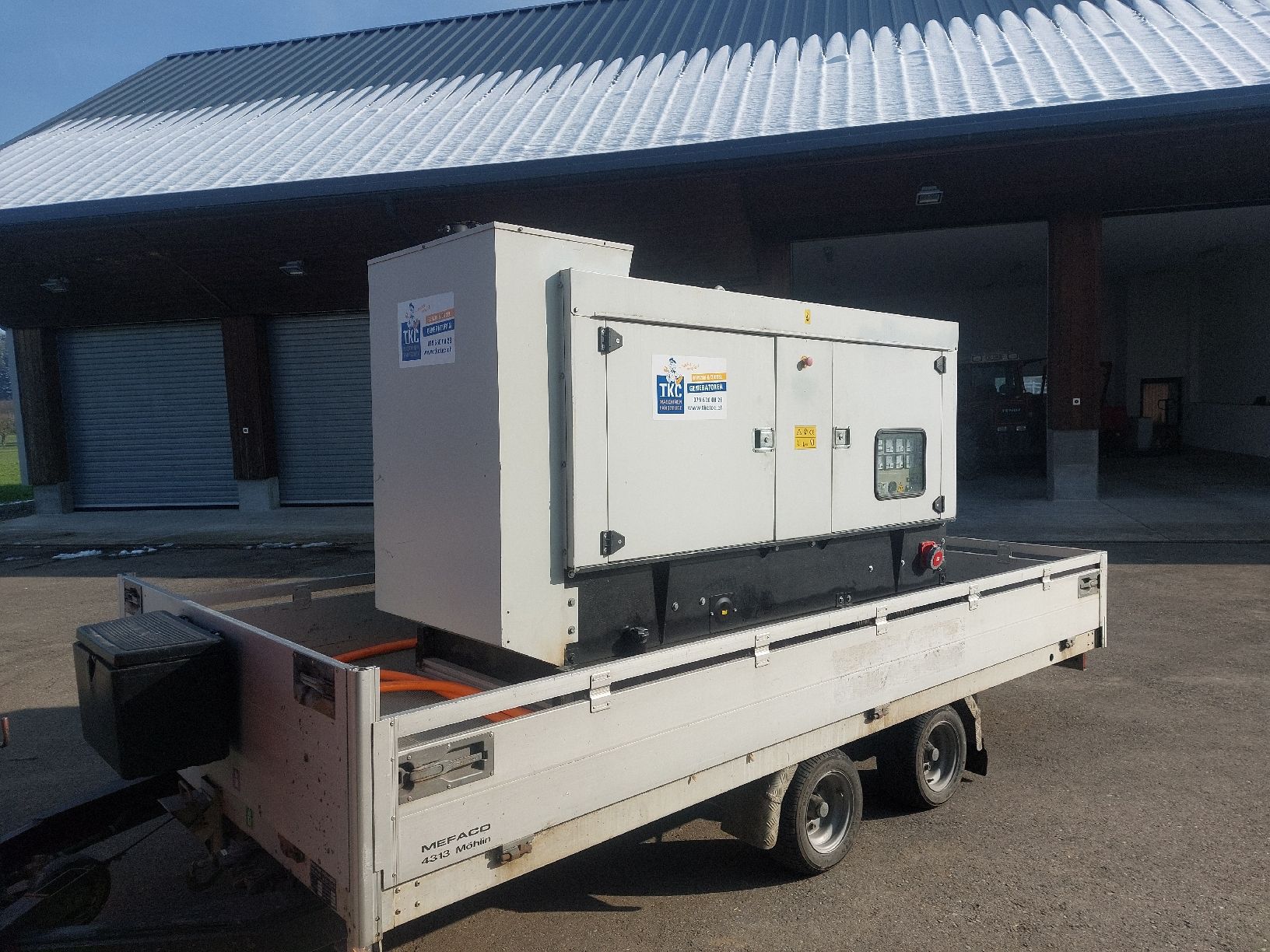 Generatori di corrente: Notstromaggregat 100kVA – Usato da Gossau SG venduto da Kuenzlearmin